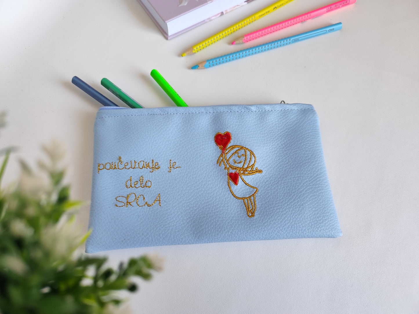 Peresnica iz umetnega usnja za učitelje