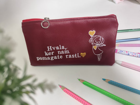 Peresnica za učiteljico ali vzgojiteljico