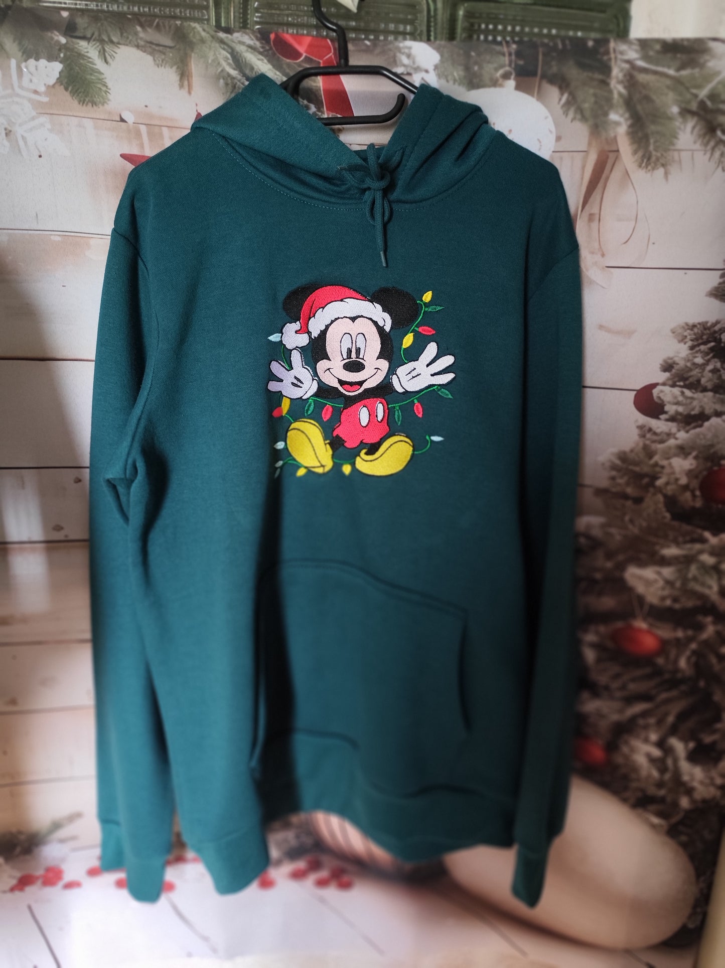 Moški kapucar Miki maus