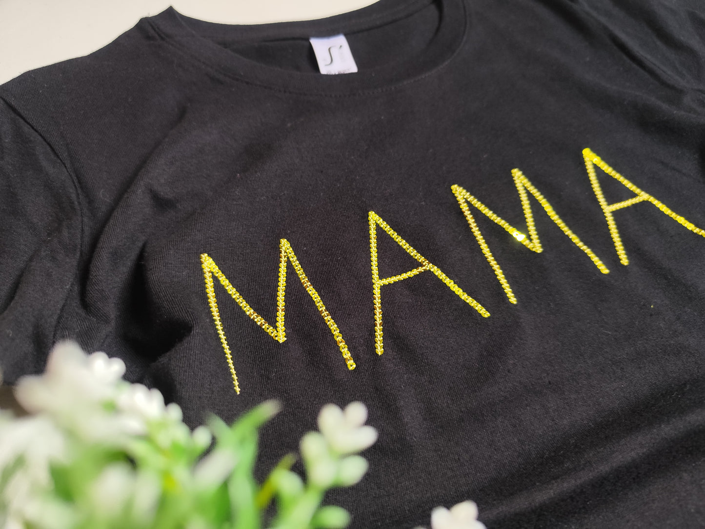 Majica mama z bleščicami